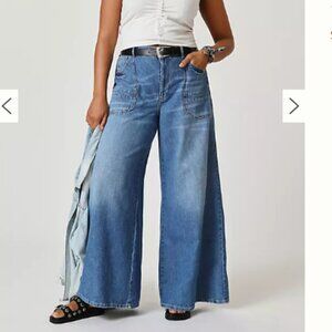 Pilcro The Jane High-Rise Wide-Leg Jeans